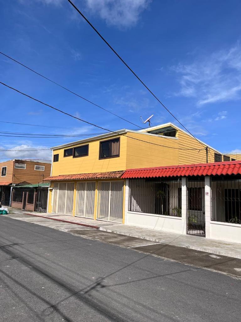 Apartamentos Guzmán El Tejar Exterior foto